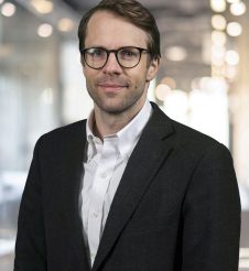 Dr. Alexander Bruckenberger